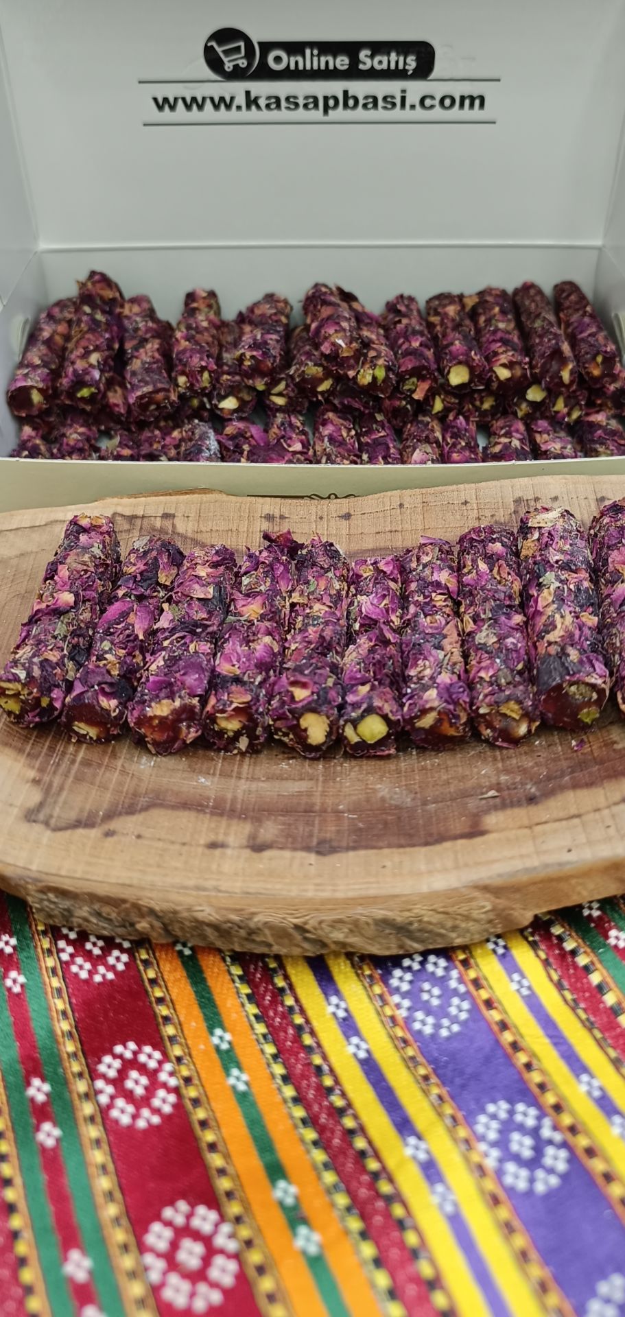 Fitil Sucuk Bol Fıstıklı, İnce (Gül Yapraklı) 500Gr